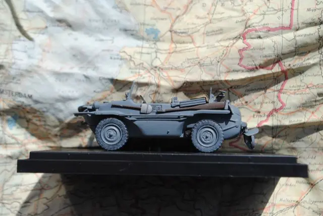 Gecertificeerd Hobby Master HG1503 Schwimmwagen Type 166